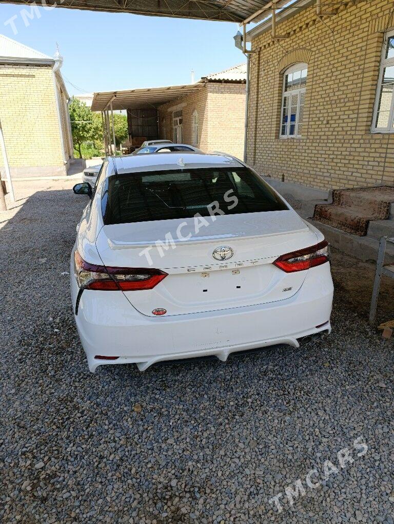 Toyota Camry 2022 - 265 000 TMT - Сакарчага - img 7