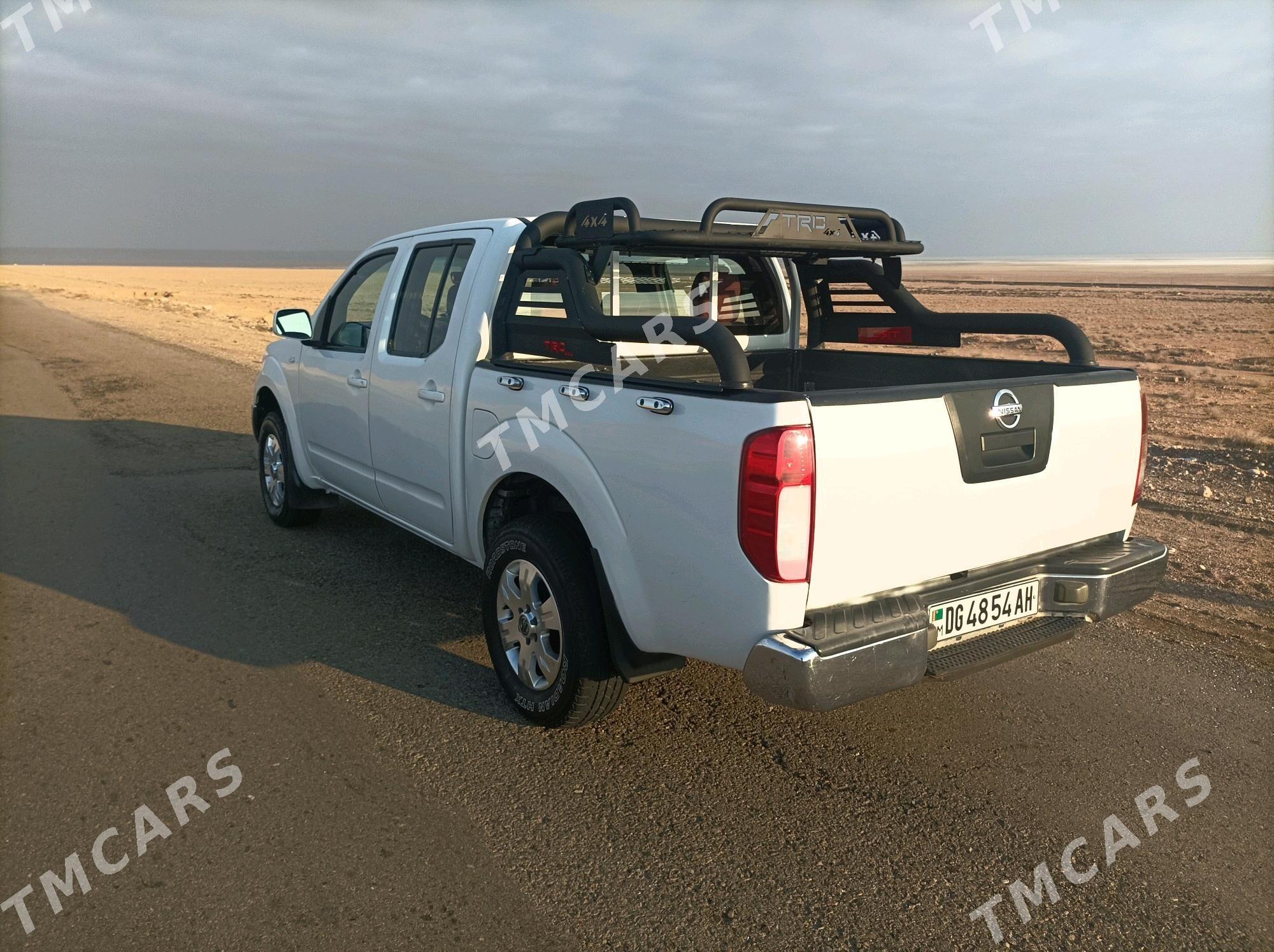 Nissan Navara 2011 - 105 000 TMT - Кака - img 3