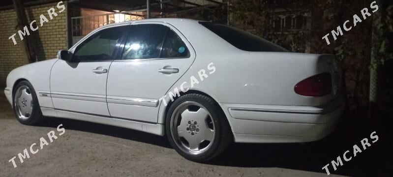 Mercedes-Benz E320 2001 - 110 000 TMT - Mary - img 3