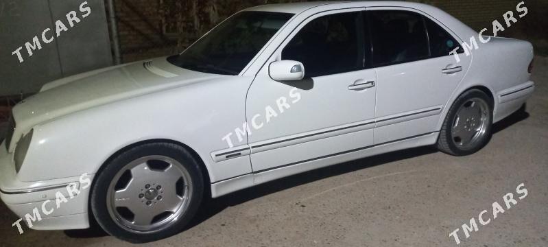 Mercedes-Benz E320 2001 - 110 000 TMT - Mary - img 2