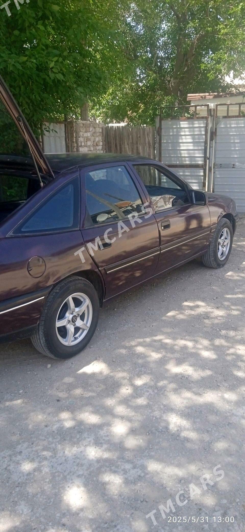 Opel Vectra 1992 - 37 000 TMT - Balkanabat - img 2