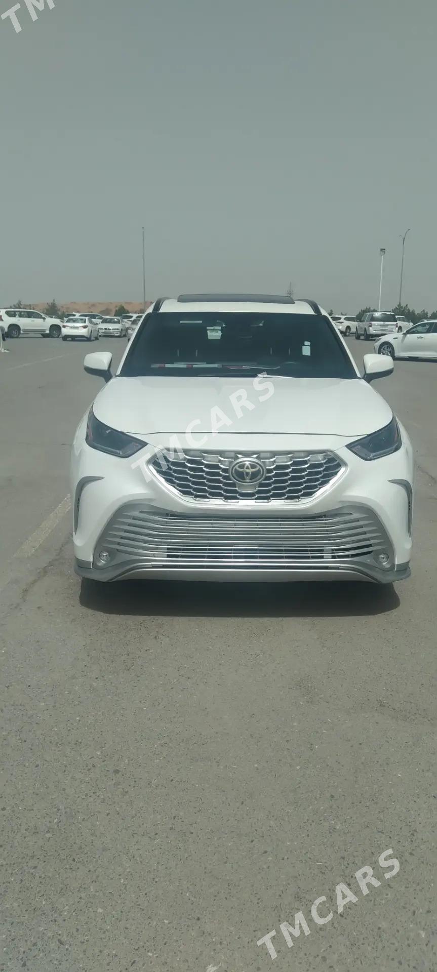 Toyota Highlander 2022 - 570 000 TMT - Ашхабад - img 9