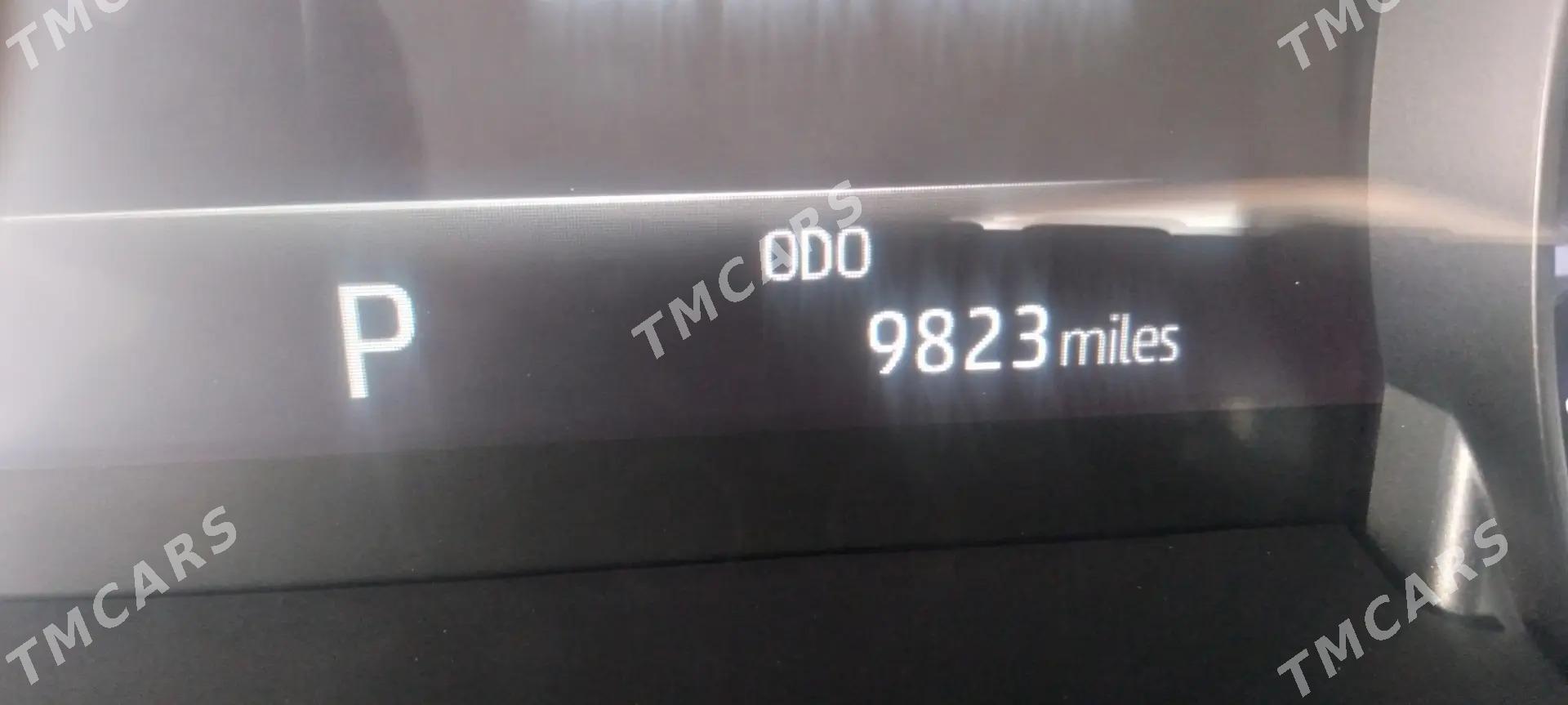 Toyota Highlander 2022 - 570 000 TMT - Ашхабад - img 5