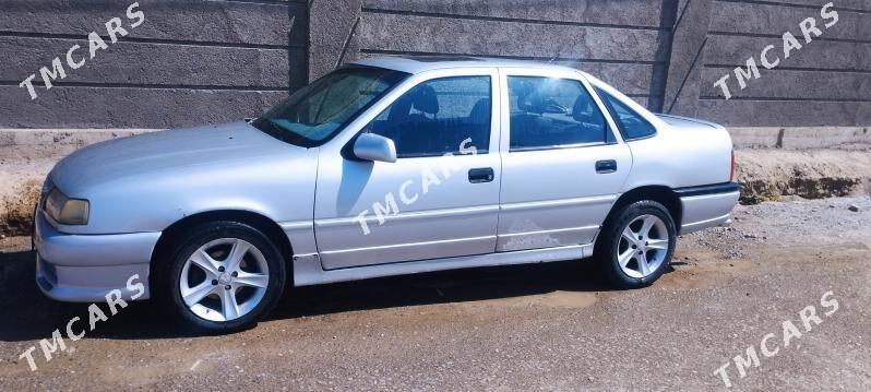 Opel Vectra 1992 - 36 000 TMT - Mary - img 3