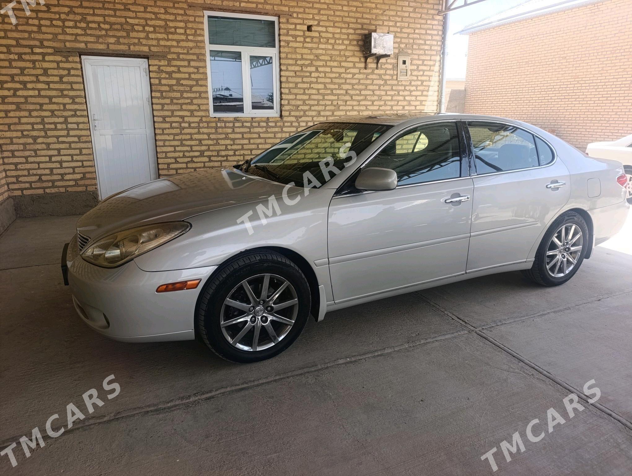 Lexus ES 300 2002 - 160 000 TMT - Sarahs - img 3