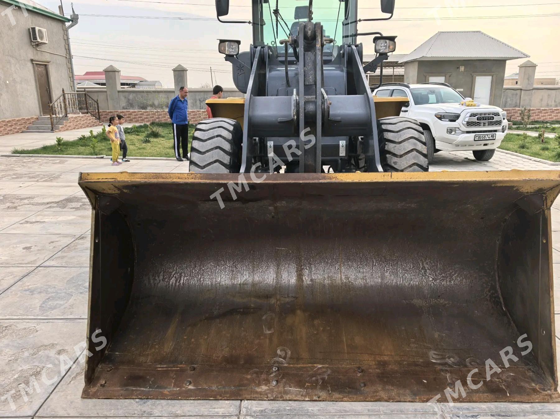 XCMG LW300F 2022 - 560 000 TMT - Ёлётен - img 3