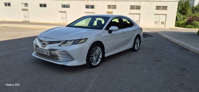 Toyota Camry 2018 - 215 000 TMT - Ашхабад - img 3