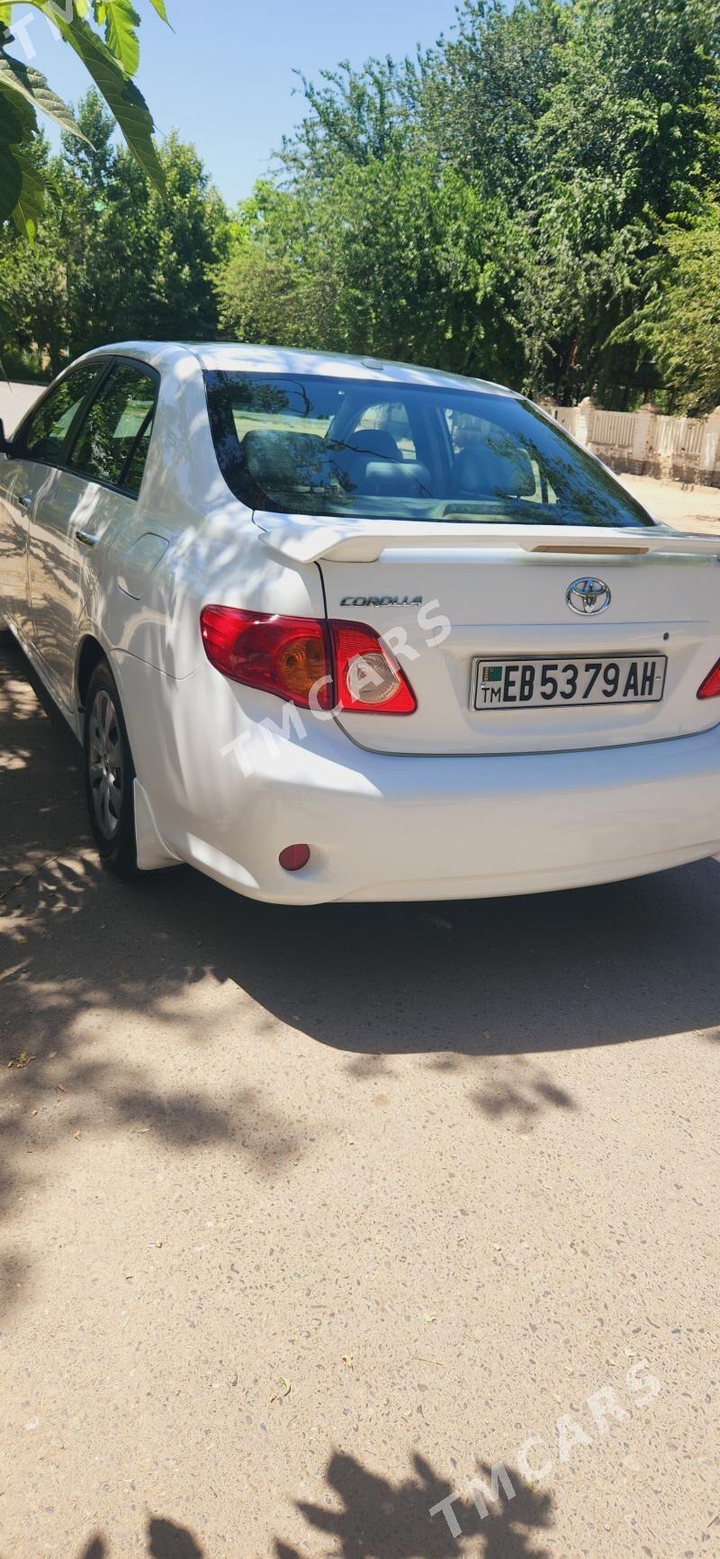 Toyota Corolla 2010 - 140 000 TMT - 2 мкр - img 3
