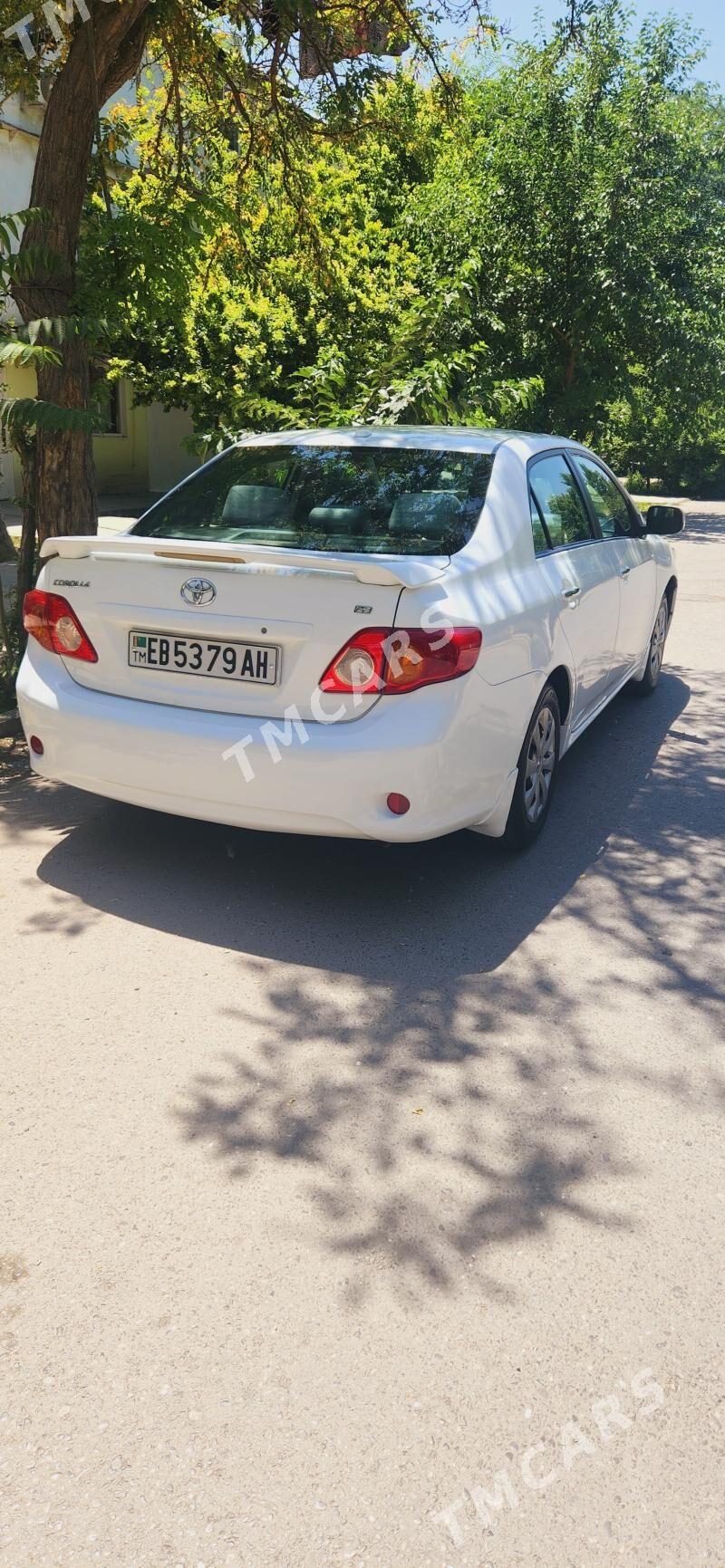Toyota Corolla 2010 - 140 000 TMT - 2 мкр - img 2