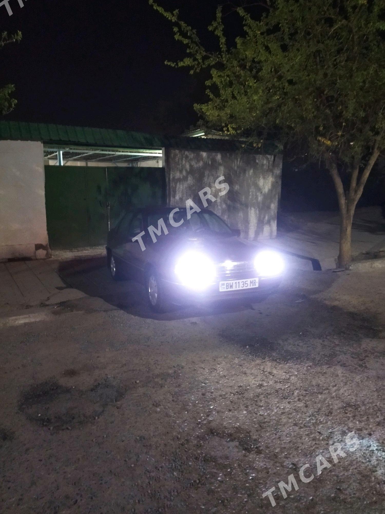 Opel Vectra 1992 - 34 000 TMT - Mary - img 3
