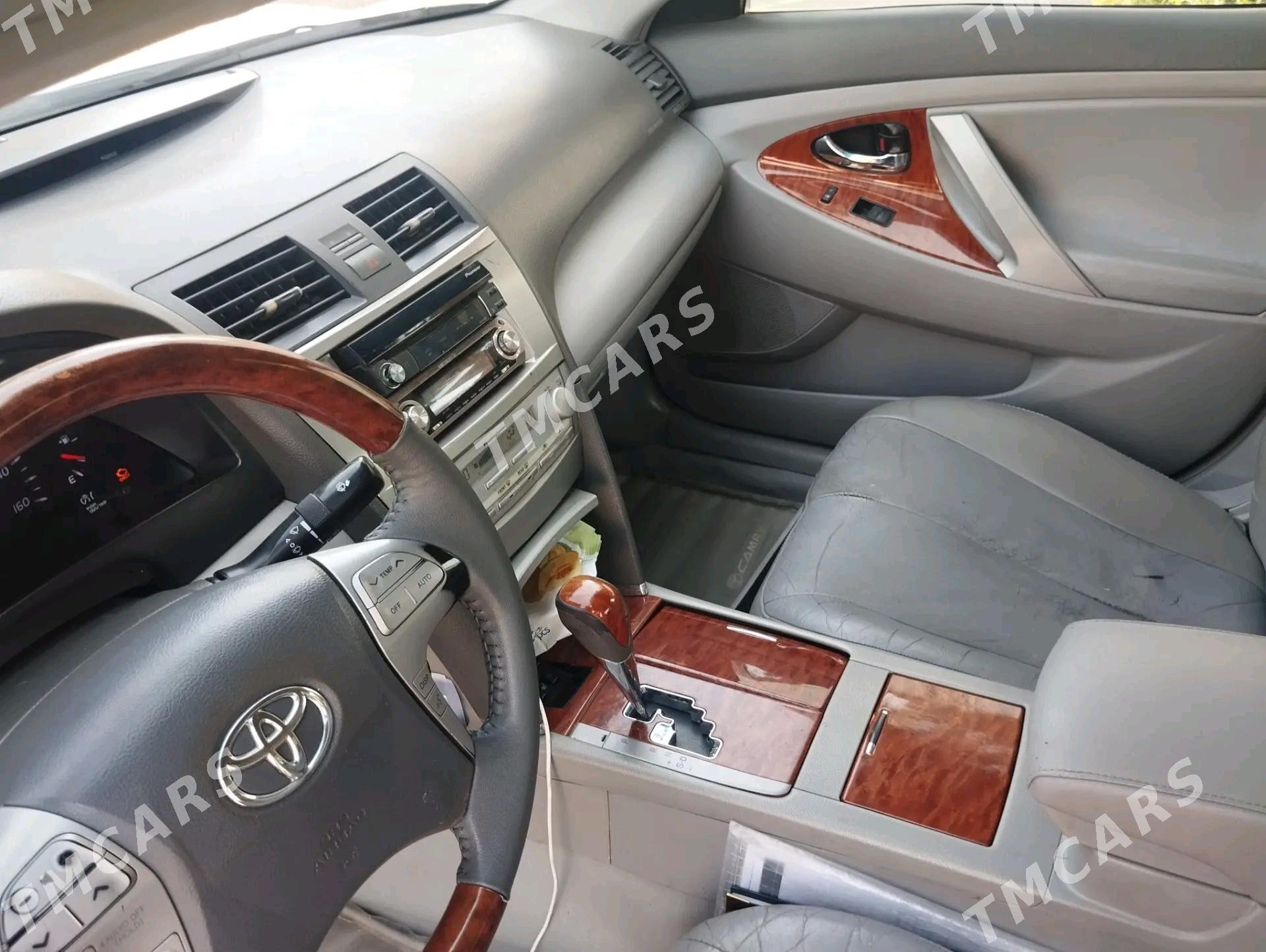 Toyota Camry 2010 - 185 000 TMT - Чоганлы - img 5