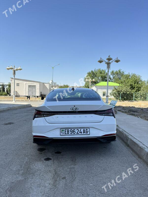 Hyundai Elantra 2021 - 260 000 TMT - Aşgabat - img 5