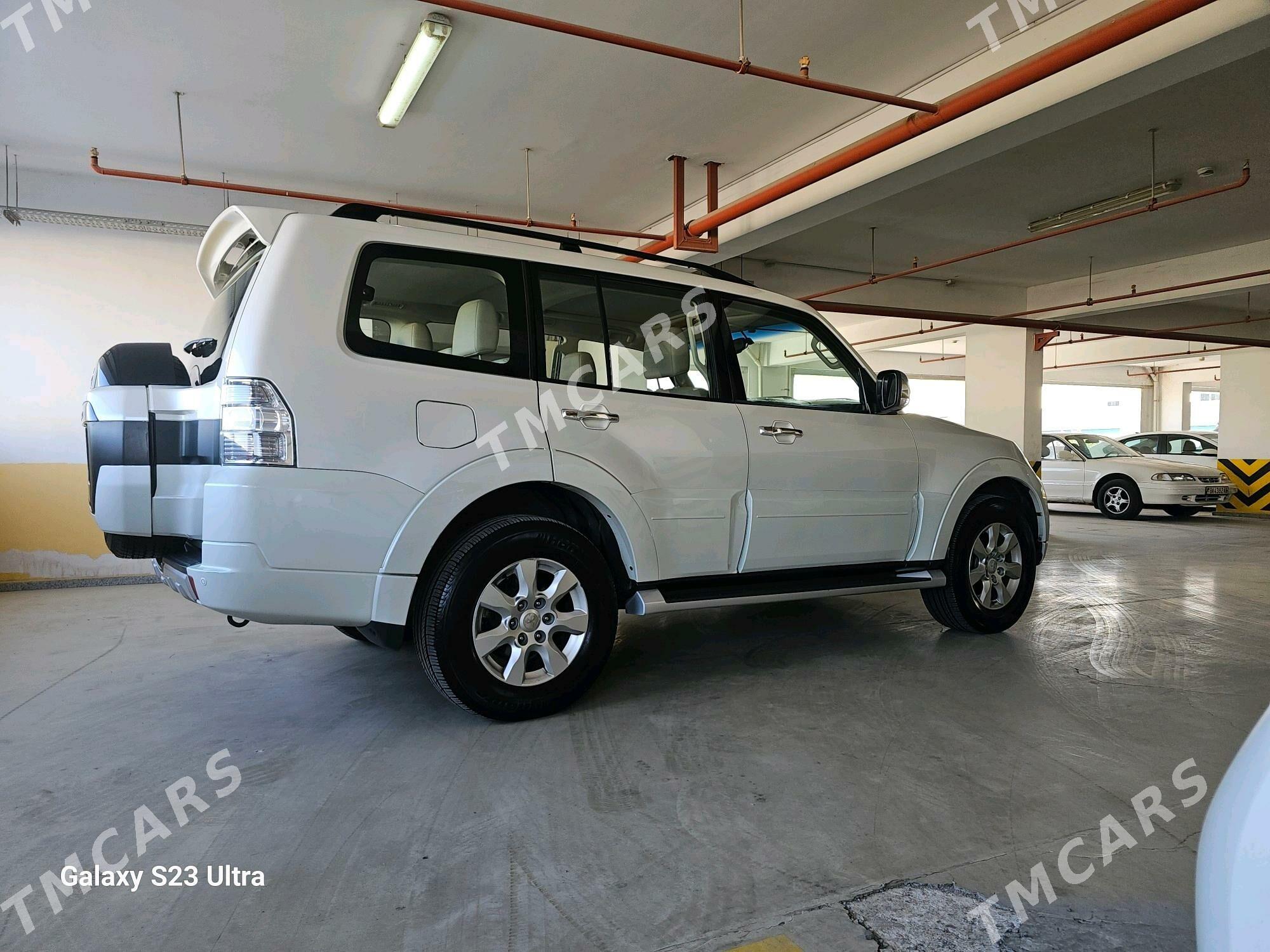 Mitsubishi Pajero 2015 - 308 000 TMT - Aşgabat - img 7