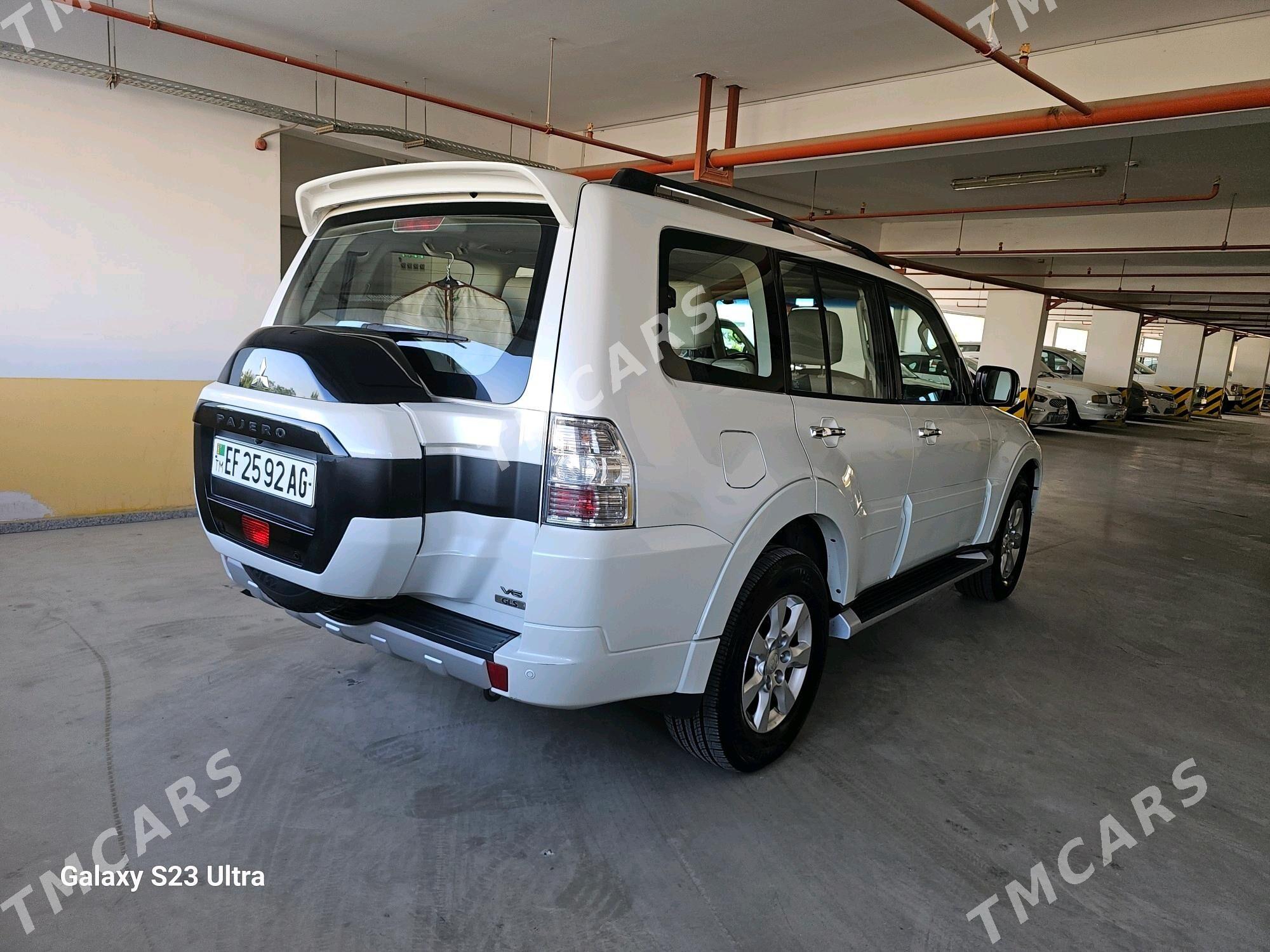 Mitsubishi Pajero 2015 - 308 000 TMT - Aşgabat - img 8
