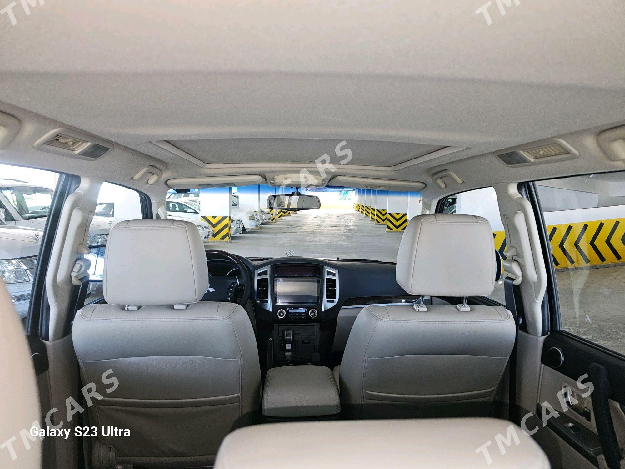 Mitsubishi Pajero 2015 - 308 000 TMT - Aşgabat - img 6