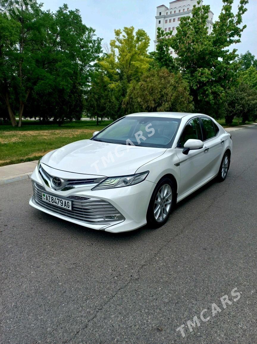 Toyota Camry 2018 - 290 000 TMT - Ашхабад - img 2