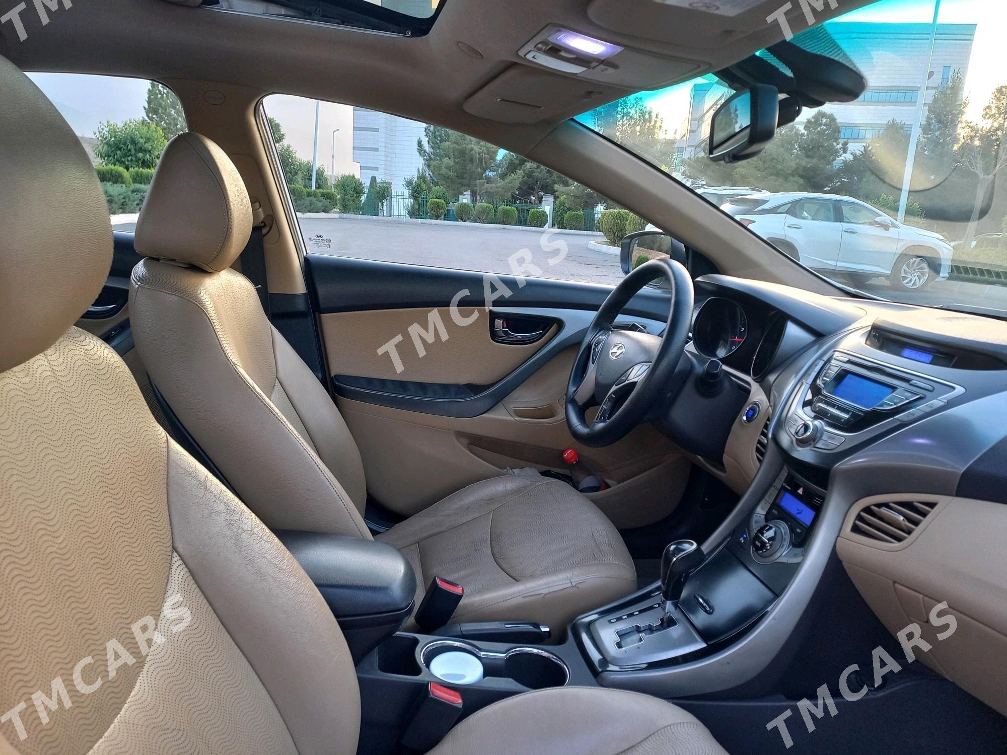 Hyundai Elantra 2013 - 165 000 TMT - Büzmeýin - img 2