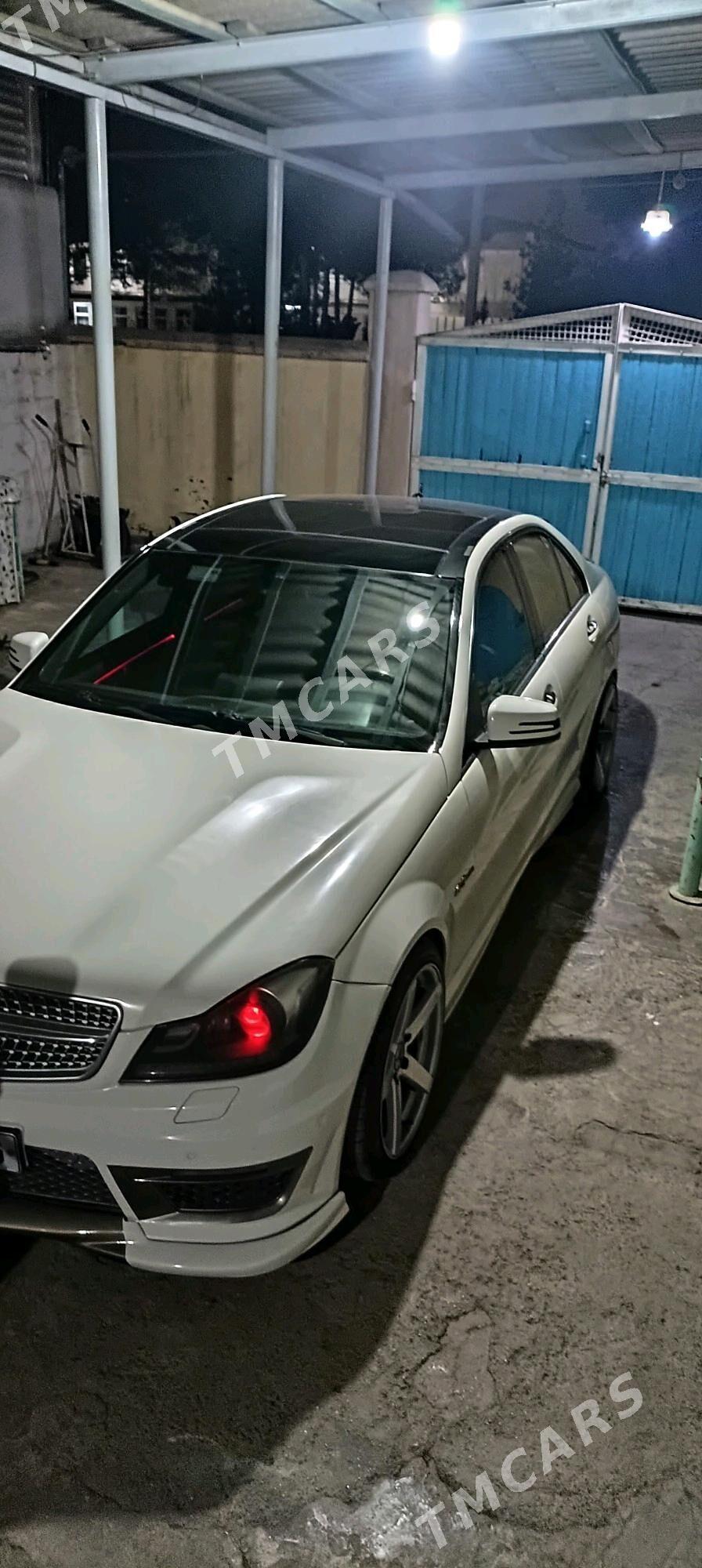 Mercedes-Benz C300 2009 - 200 000 TMT - Ашхабад - img 2