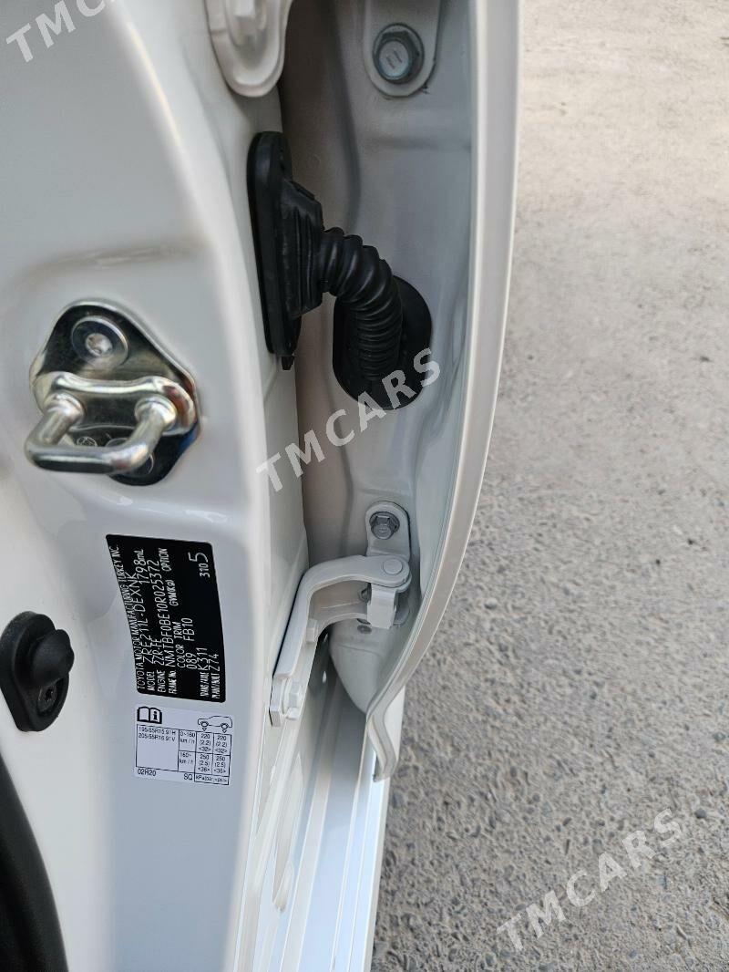 Toyota Corolla 2024 - 430 000 TMT - Büzmeýin - img 2