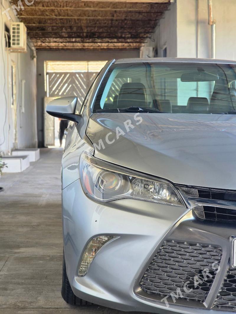 Toyota Camry 2016 - 260 000 TMT - Саят - img 2