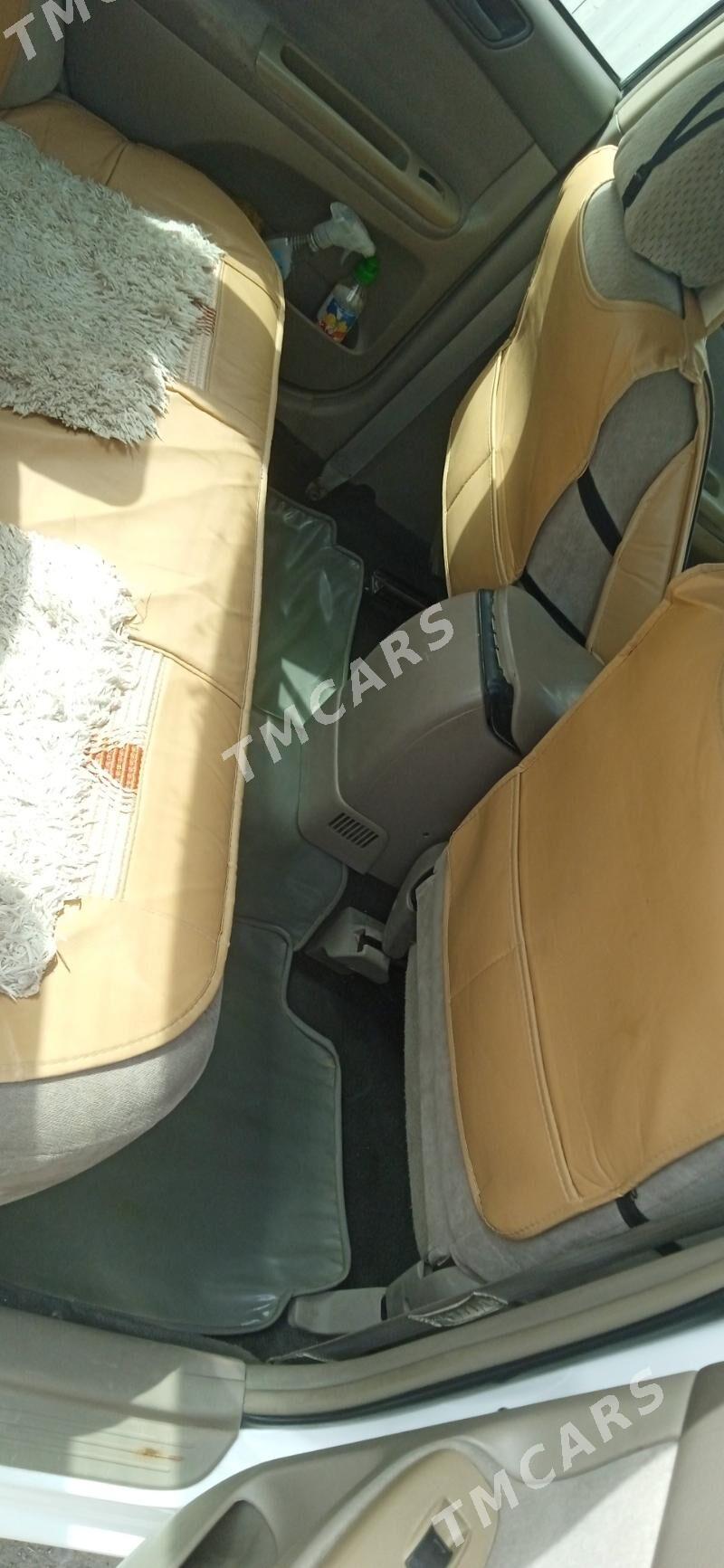 Toyota Camry 2003 - 140 000 TMT - Wekilbazar - img 2