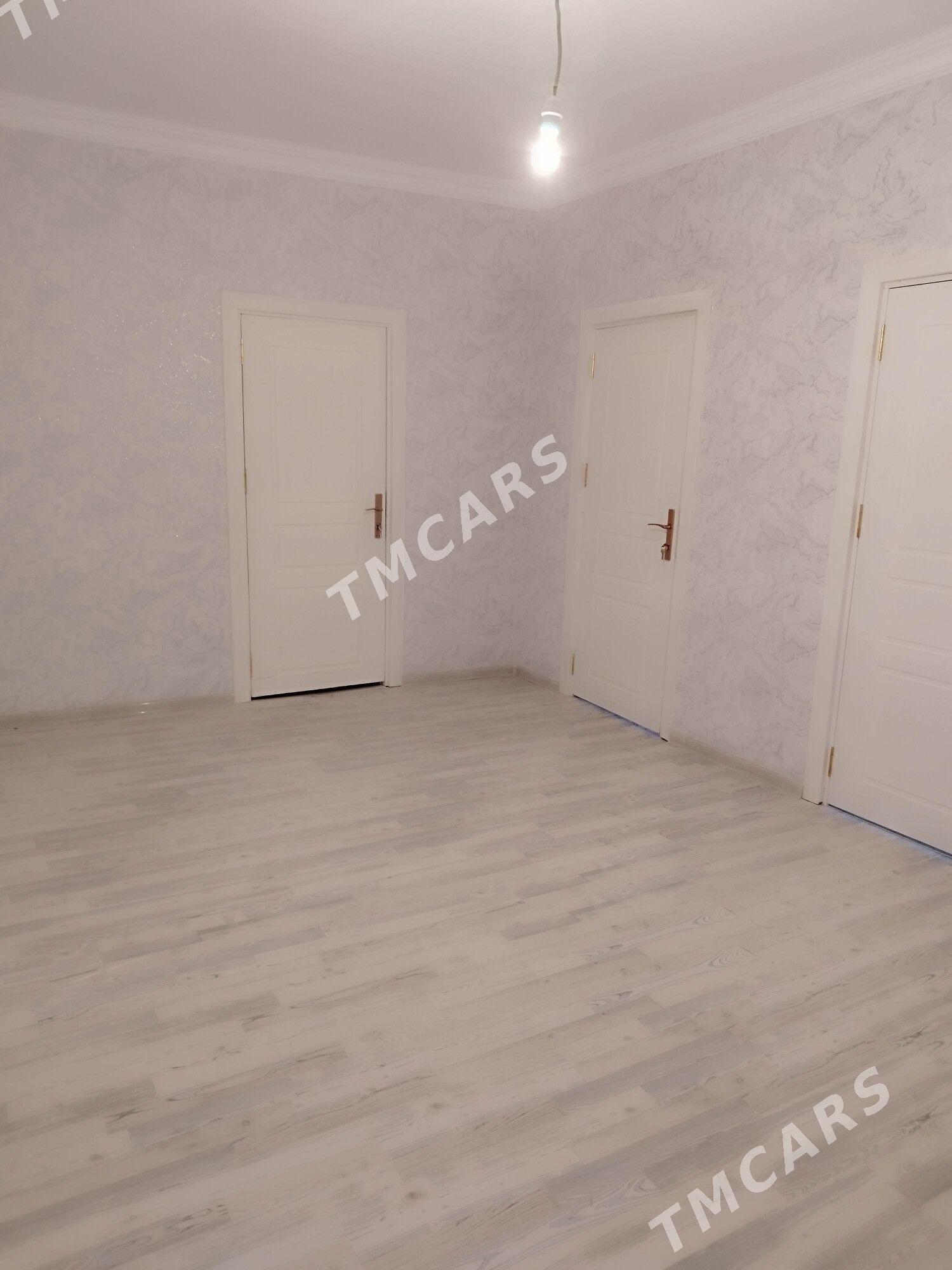 40 дом 3 коом .3 эт - Türkmenabat - img 2