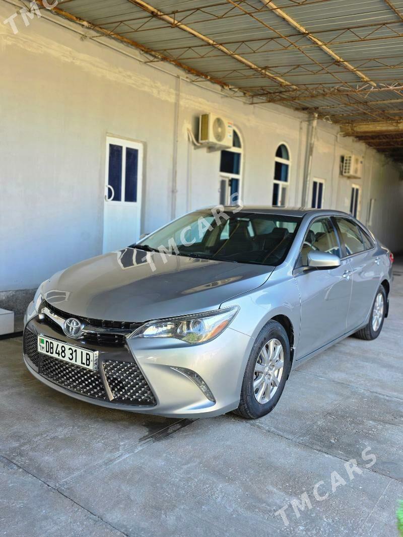 Toyota Camry 2016 - 260 000 TMT - Саят - img 7