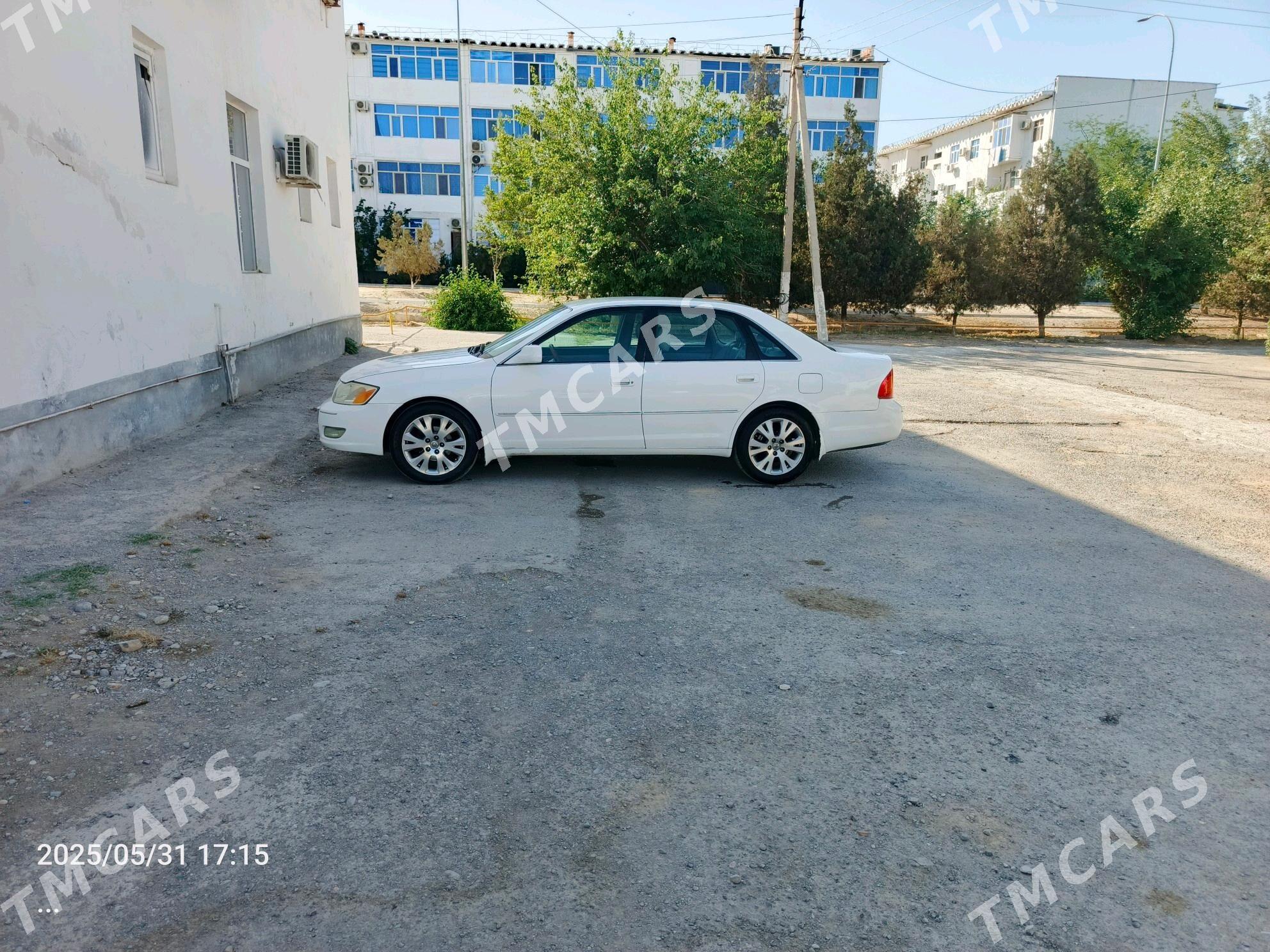 Toyota Avalon 2002 - 160 000 TMT - Büzmeýin - img 3