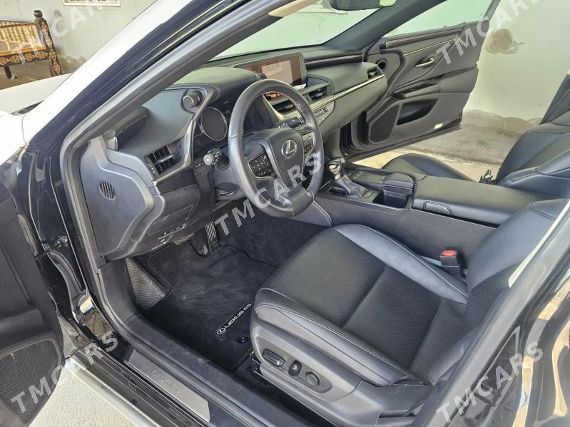 Toyota Camry 2021 - 405 000 TMT - Aşgabat - img 4
