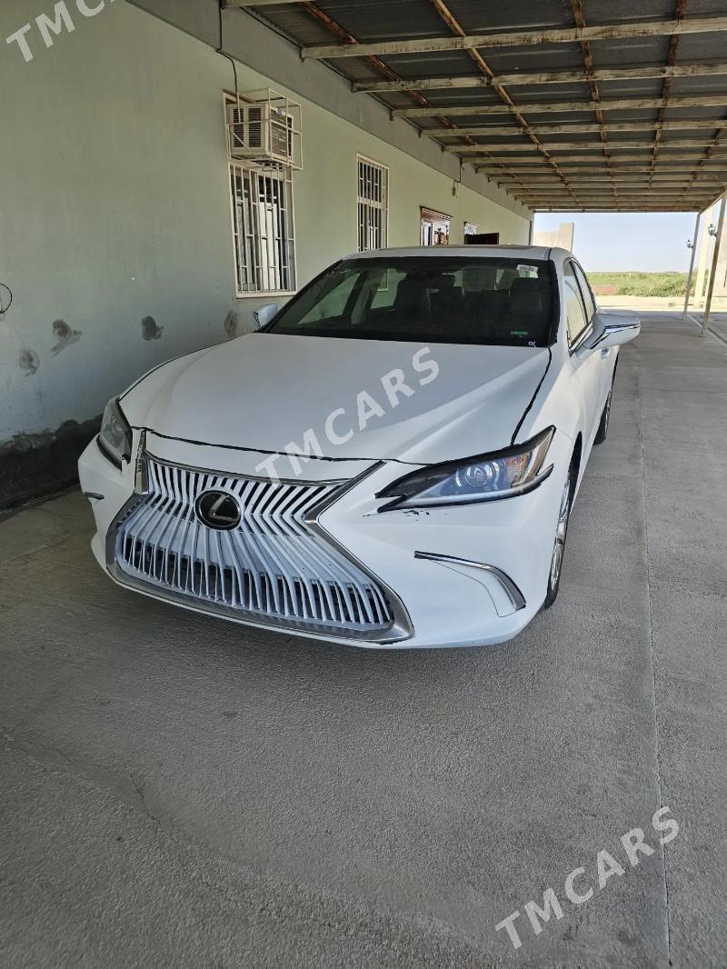 Toyota Camry 2021 - 405 000 TMT - Aşgabat - img 6