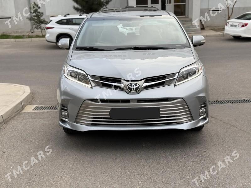 Toyota Sienna 2018 - 400 000 TMT - Мары - img 7