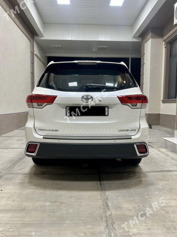 Toyota Highlander 2017 - 580 000 TMT - Ашхабад - img 3