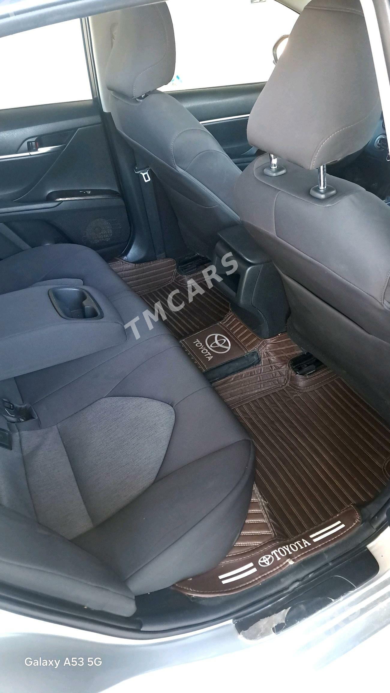 Toyota Camry 2018 - 295 000 TMT - Dänew - img 2