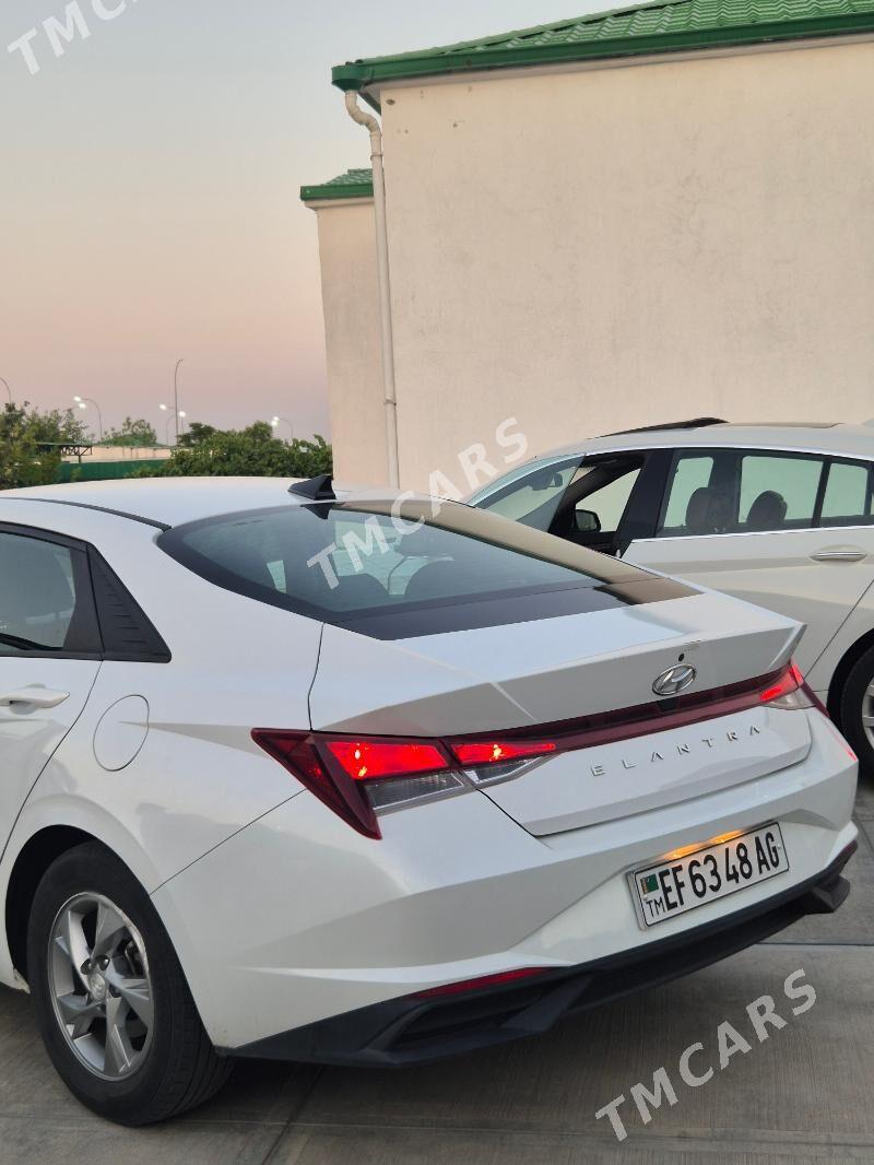 Hyundai Elantra 2022 - 242 000 TMT - Aşgabat - img 5