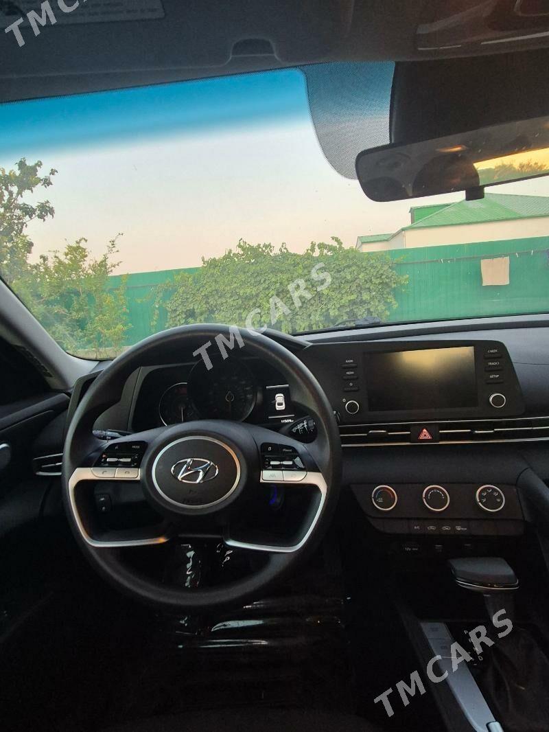 Hyundai Elantra 2022 - 242 000 TMT - Aşgabat - img 8