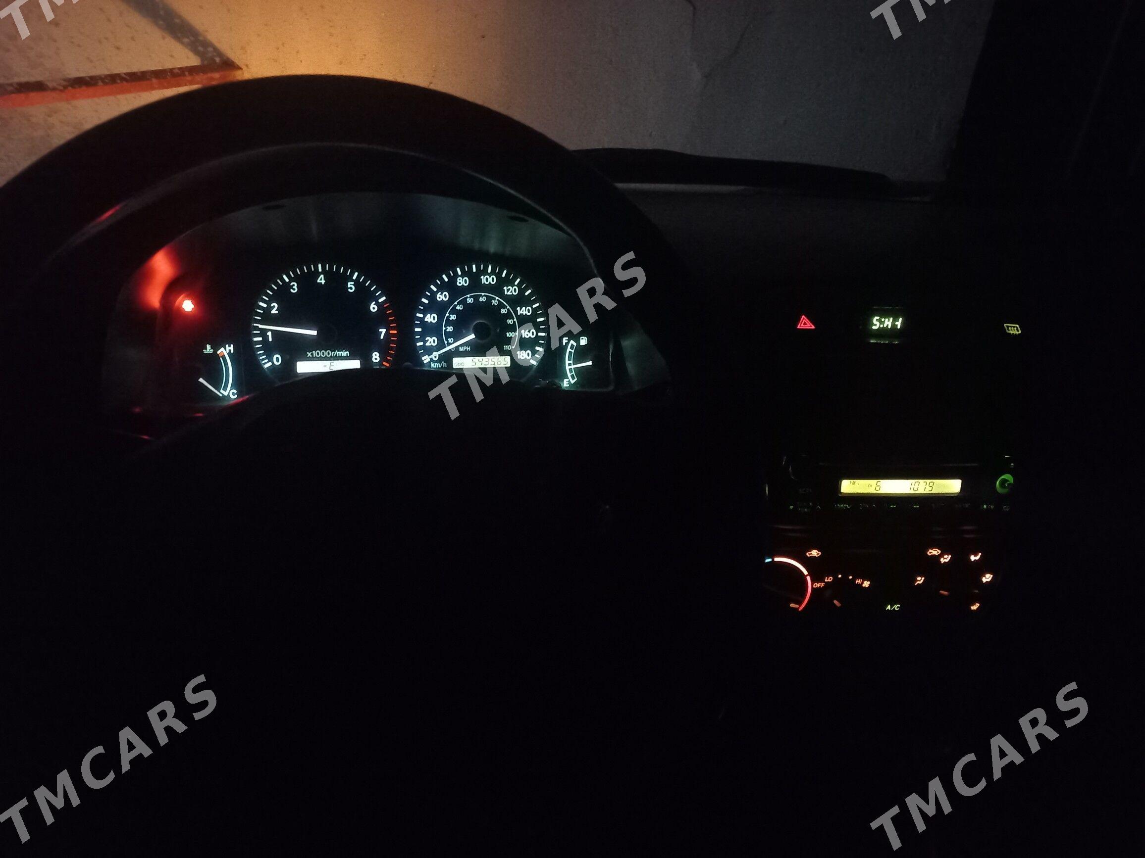 Toyota Corolla 2000 - 52 000 TMT - Кёнеургенч - img 3