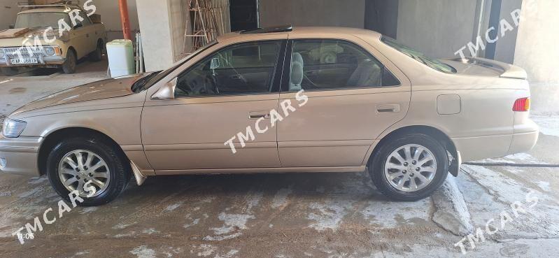 Toyota Camry 2001 - 145 000 TMT - Туркменабат - img 8