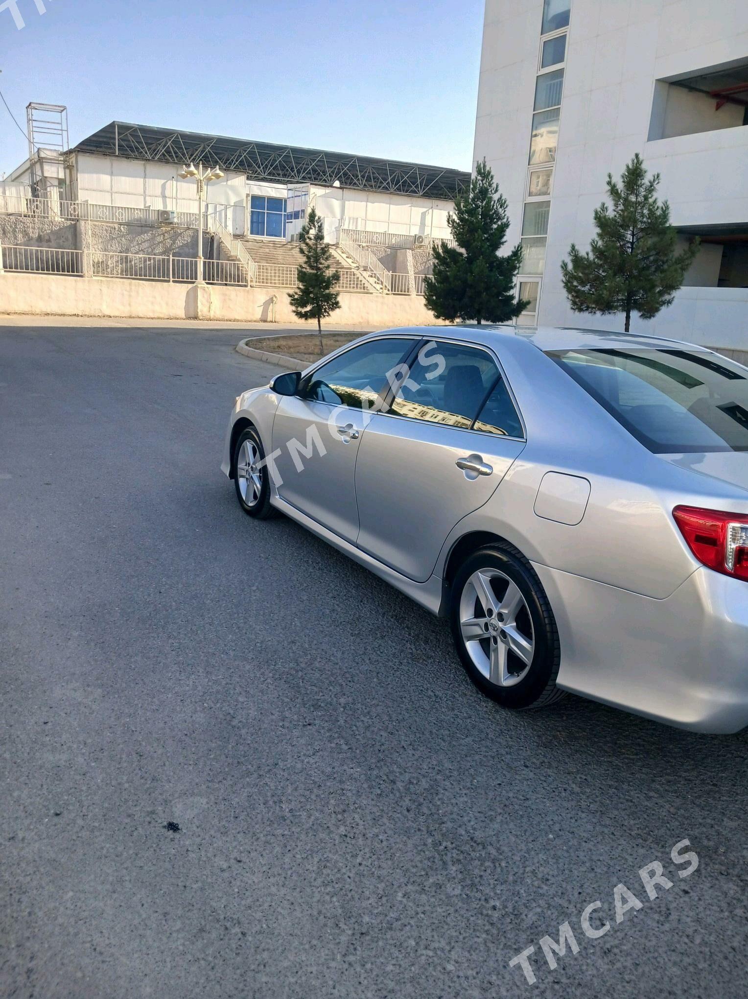 Toyota Camry 2012 - 215 000 TMT - Ашхабад - img 6