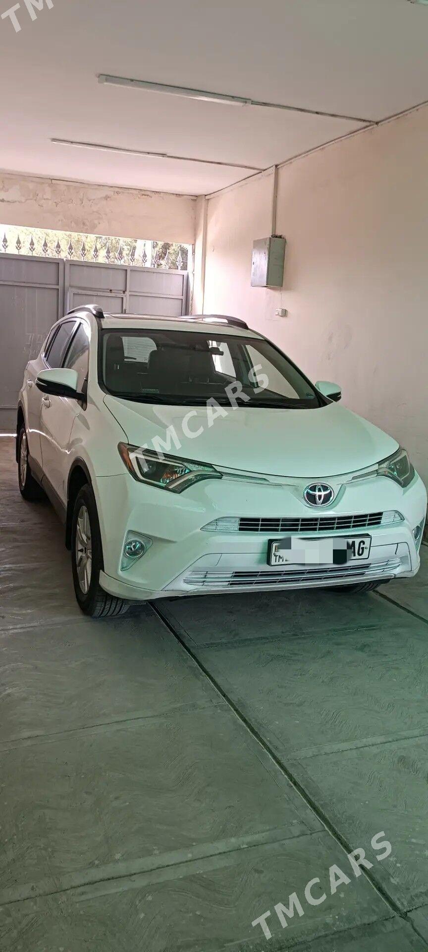 Toyota RAV4 2018 - 340 000 TMT - Aşgabat - img 2