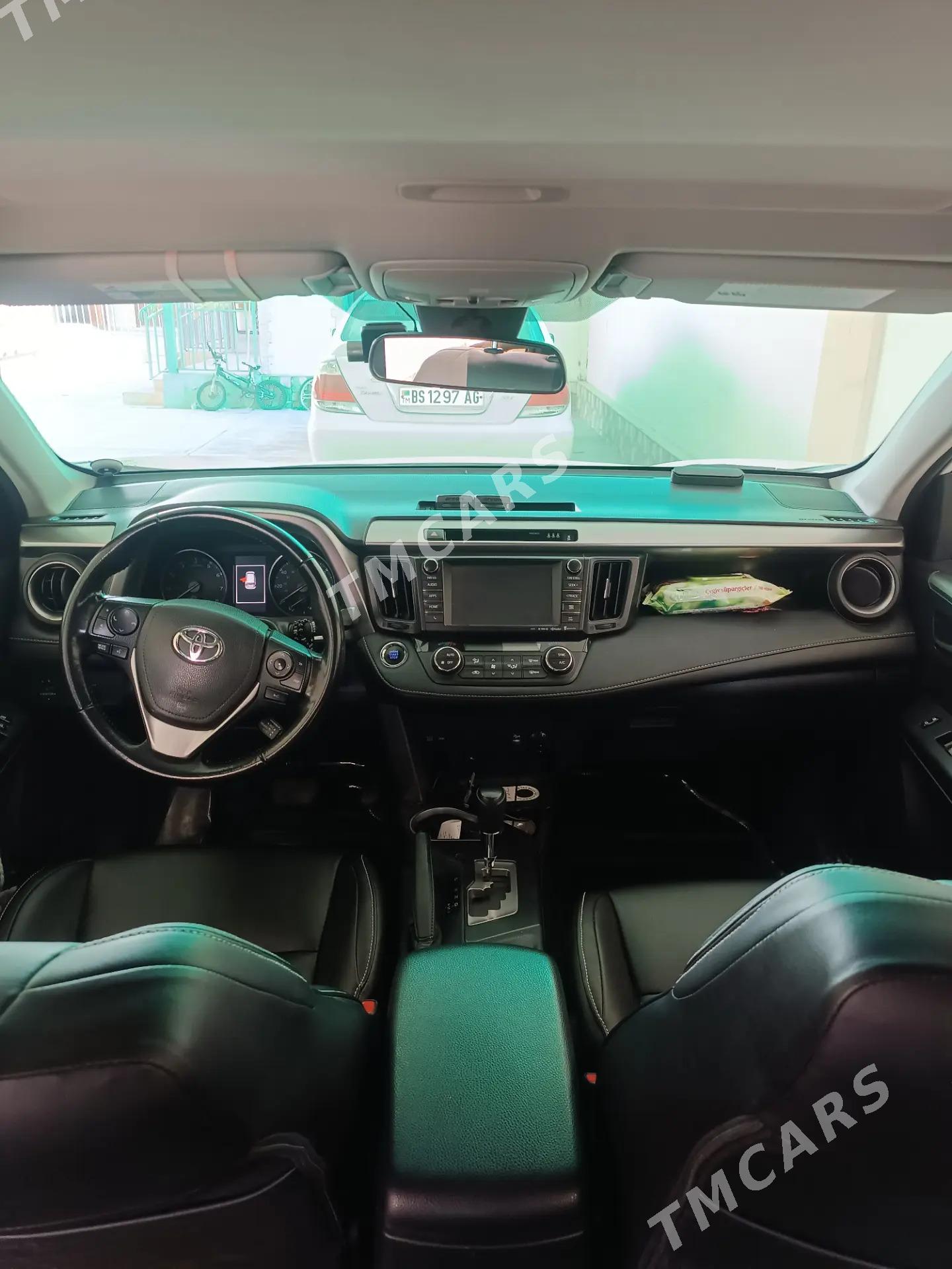 Toyota RAV4 2018 - 340 000 TMT - Aşgabat - img 5