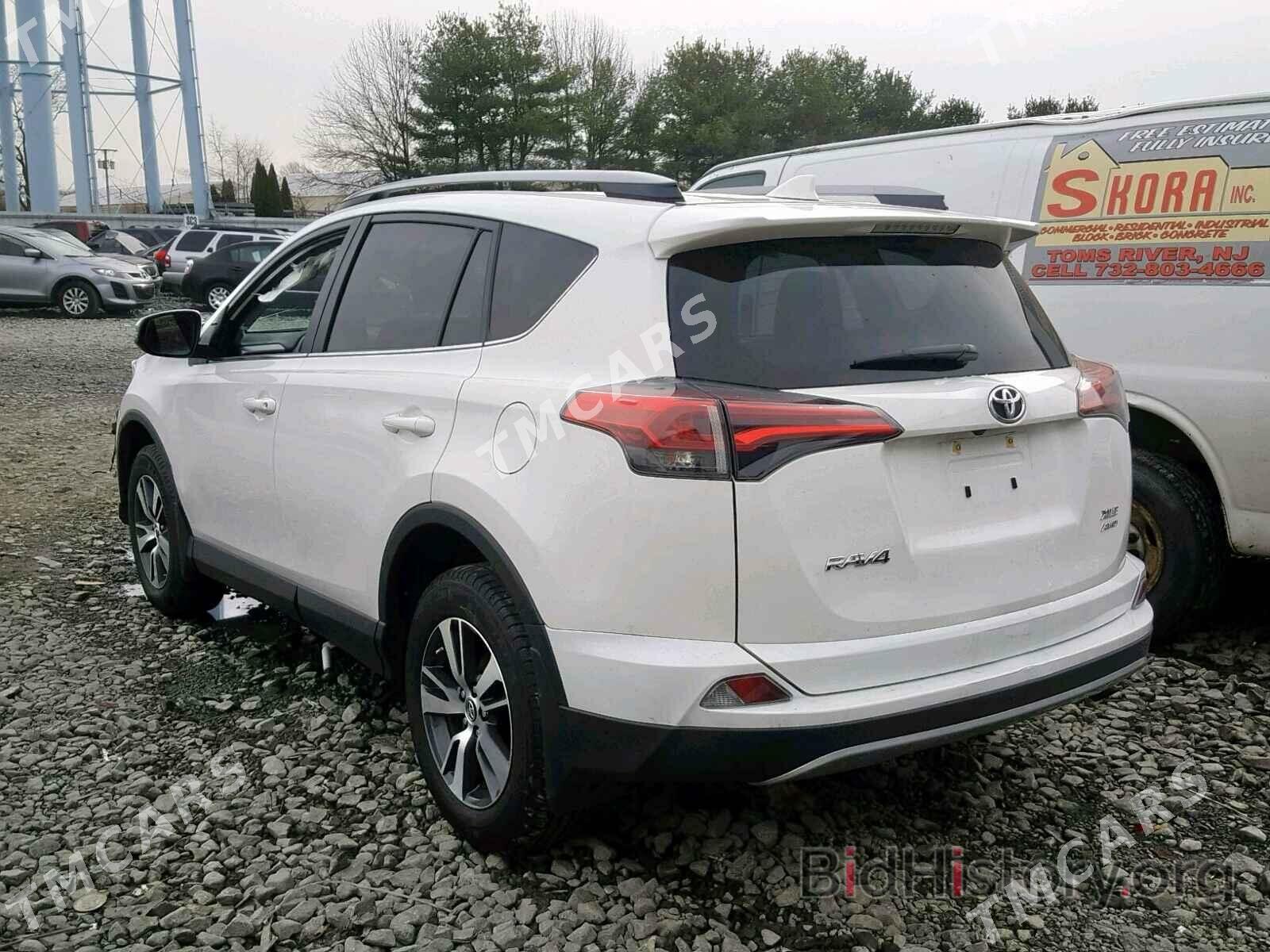 Toyota RAV4 2018 - 340 000 TMT - Aşgabat - img 8