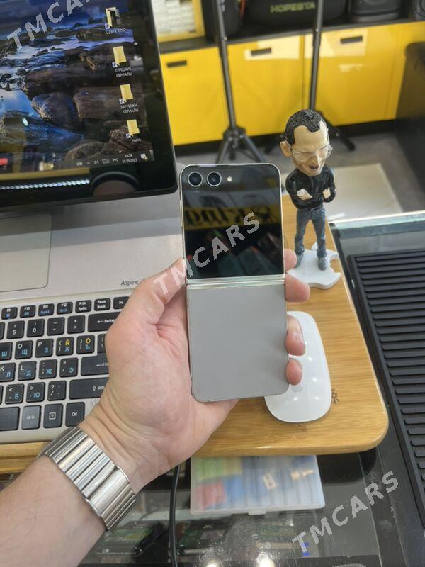 Samsung Z Flip5 - Туркменабат - img 5