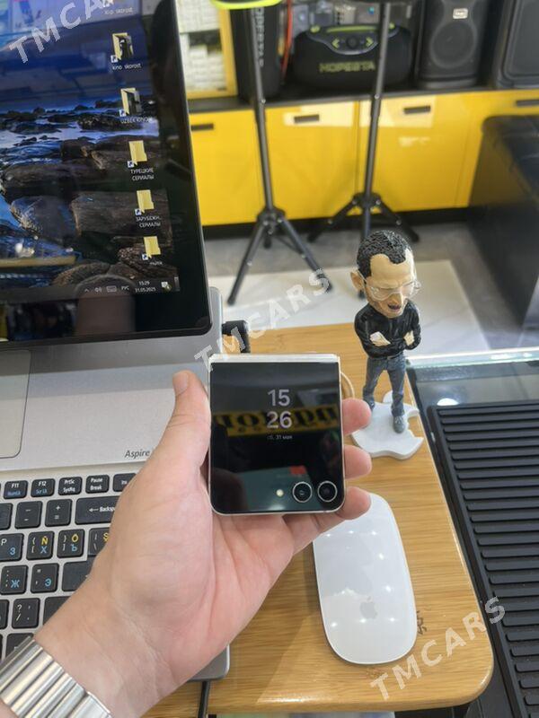 Samsung Z Flip5 - Туркменабат - img 2
