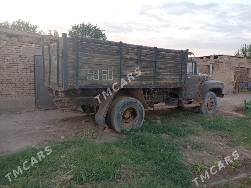 Zil 131 1991 - 25 000 TMT - Tejen - img 3