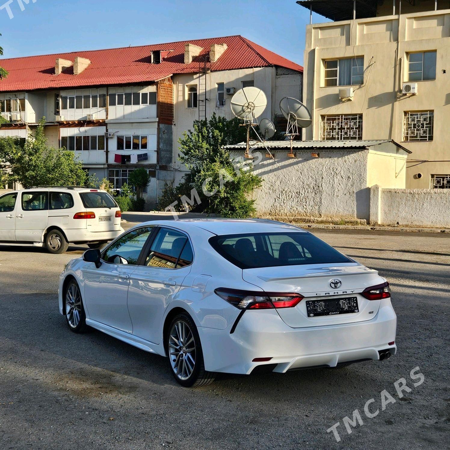 Toyota Camry 2021 - 340 000 TMT - Aşgabat - img 4