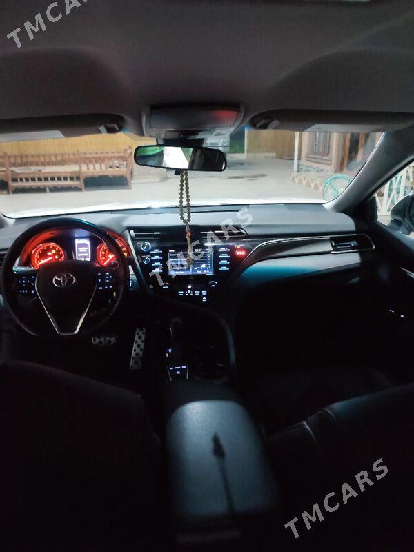 Toyota Camry 2021 - 300 000 TMT - Ашхабад - img 3