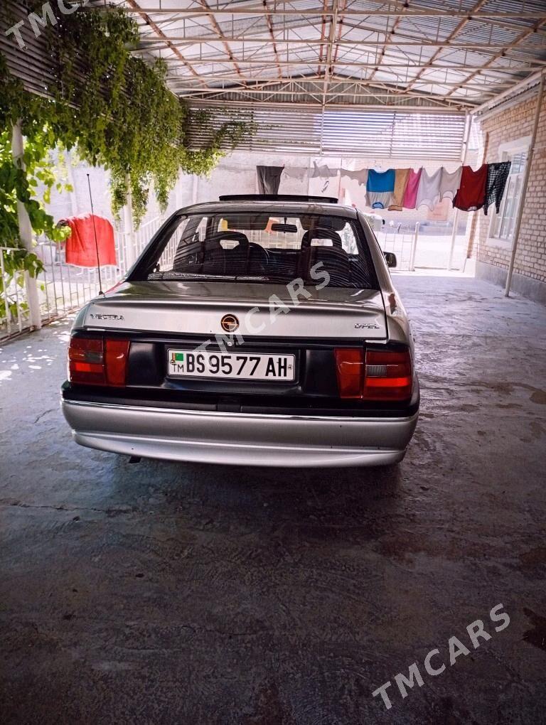 Opel Vectra 1993 - 56 000 TMT - Бахарден - img 5