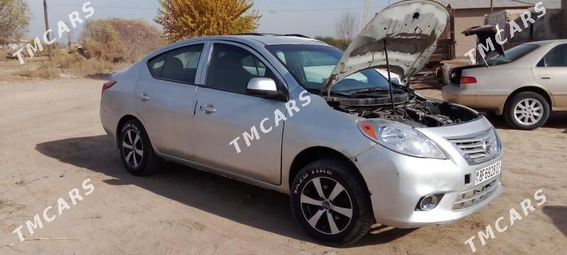 Nissan Versa 2011 - 60 000 TMT - Губадаг - img 3
