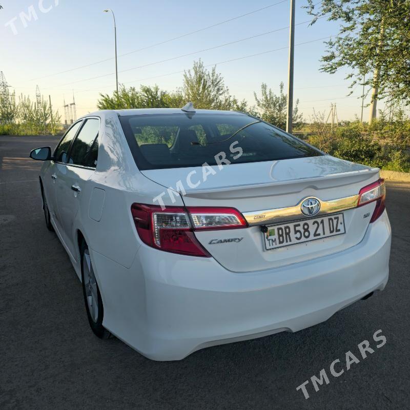 Toyota Camry 2013 - 193 000 TMT - Дашогуз - img 3