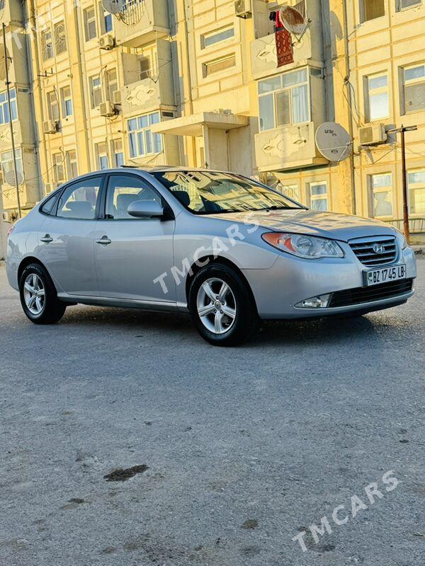 Hyundai Elantra 2010 - 110 000 TMT - Туркменабат - img 7
